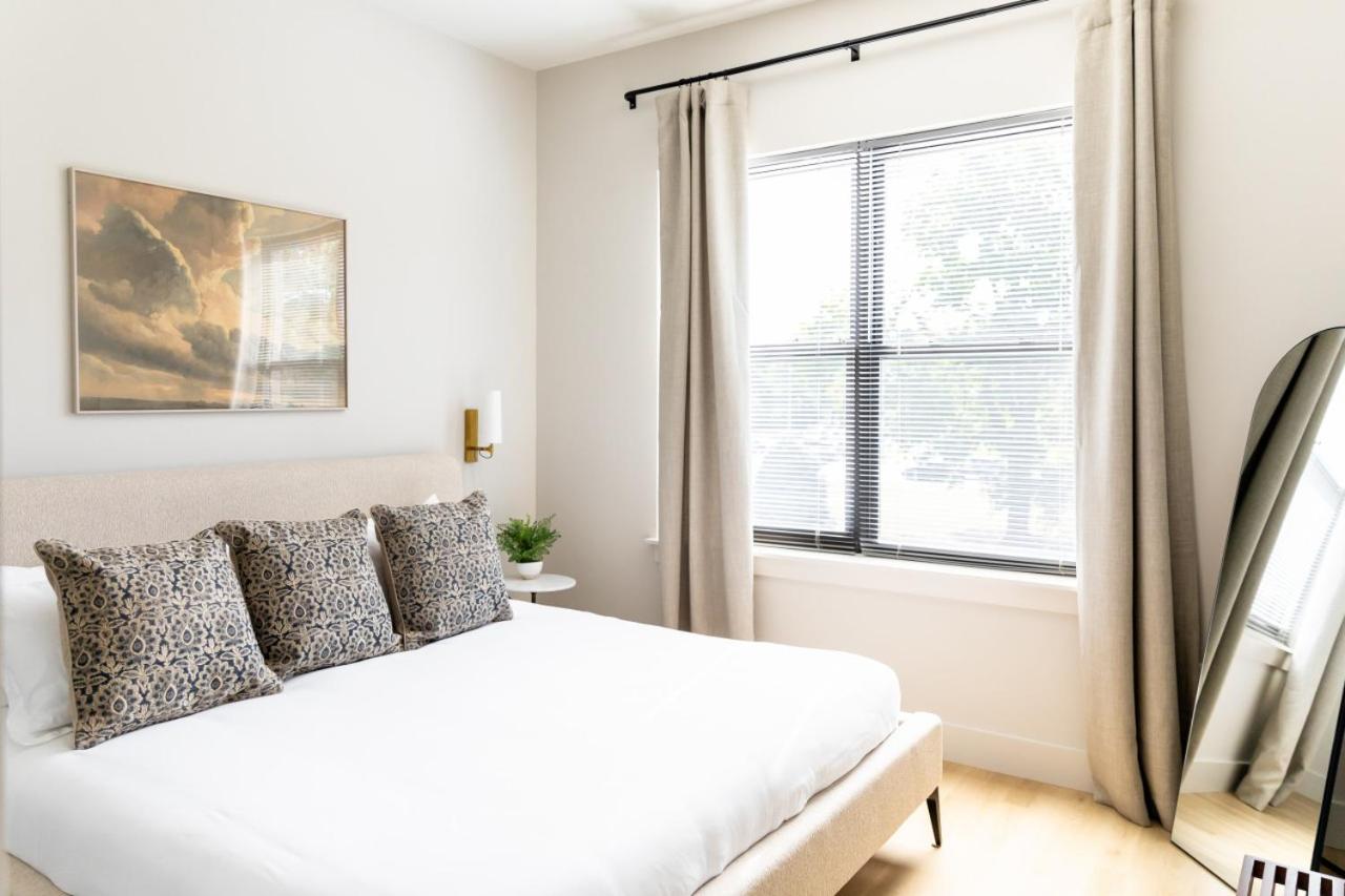 Luxury by Music Row Belmont Vanderbilt FREE Parking - 4