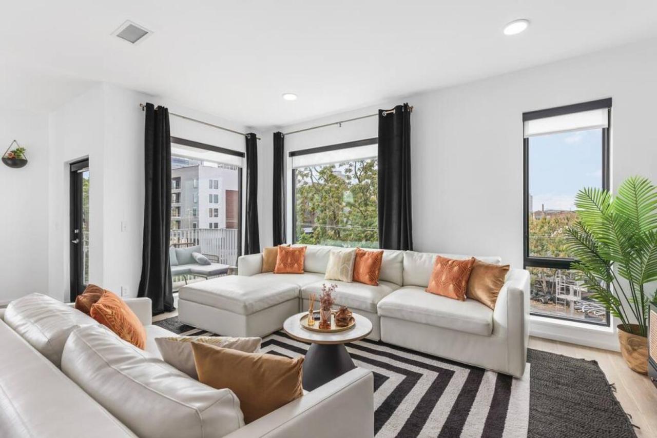 Oasis on the River with Garage Walk to Downtown - 2