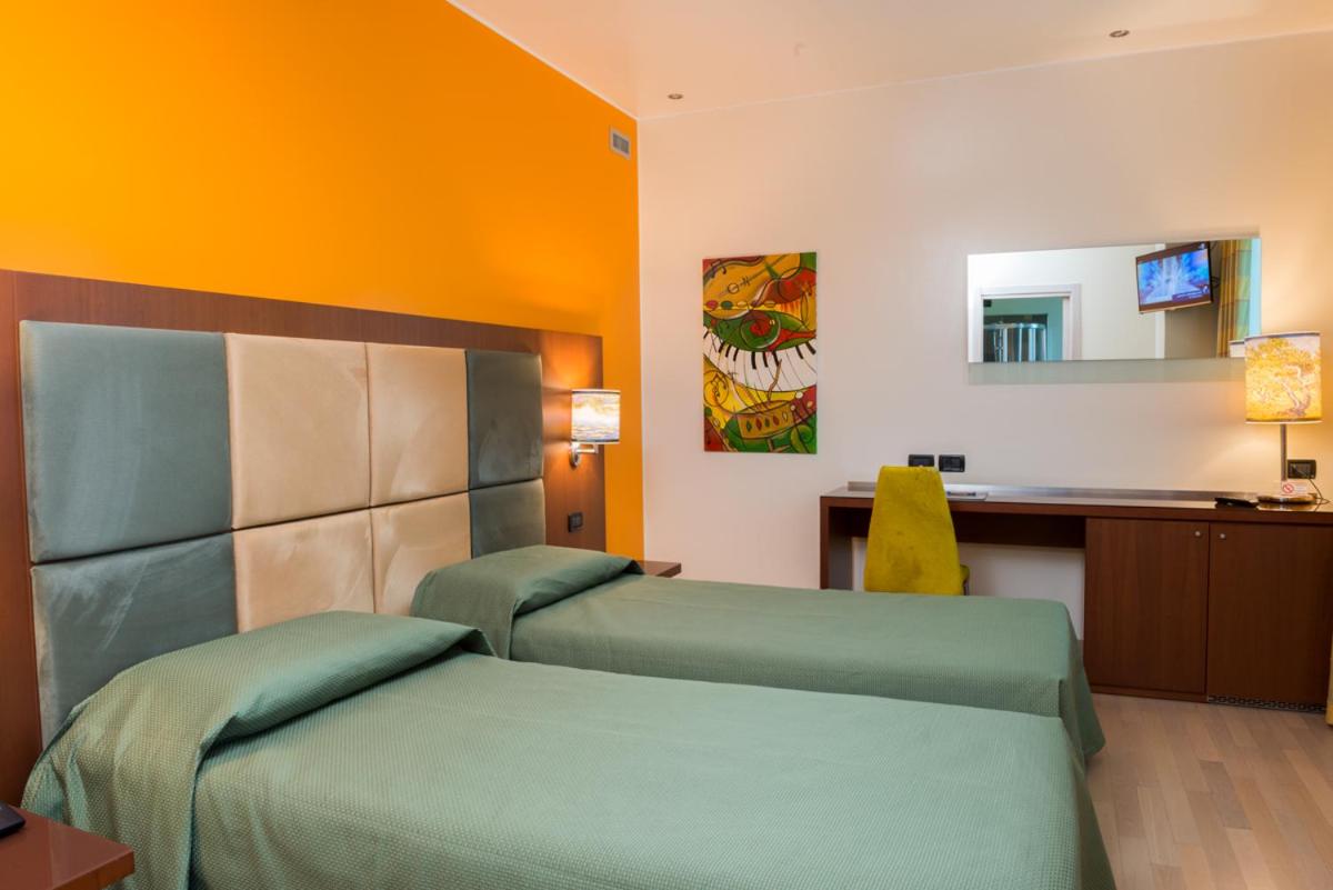 Hotel Kristal 3 Stelle Superior photo