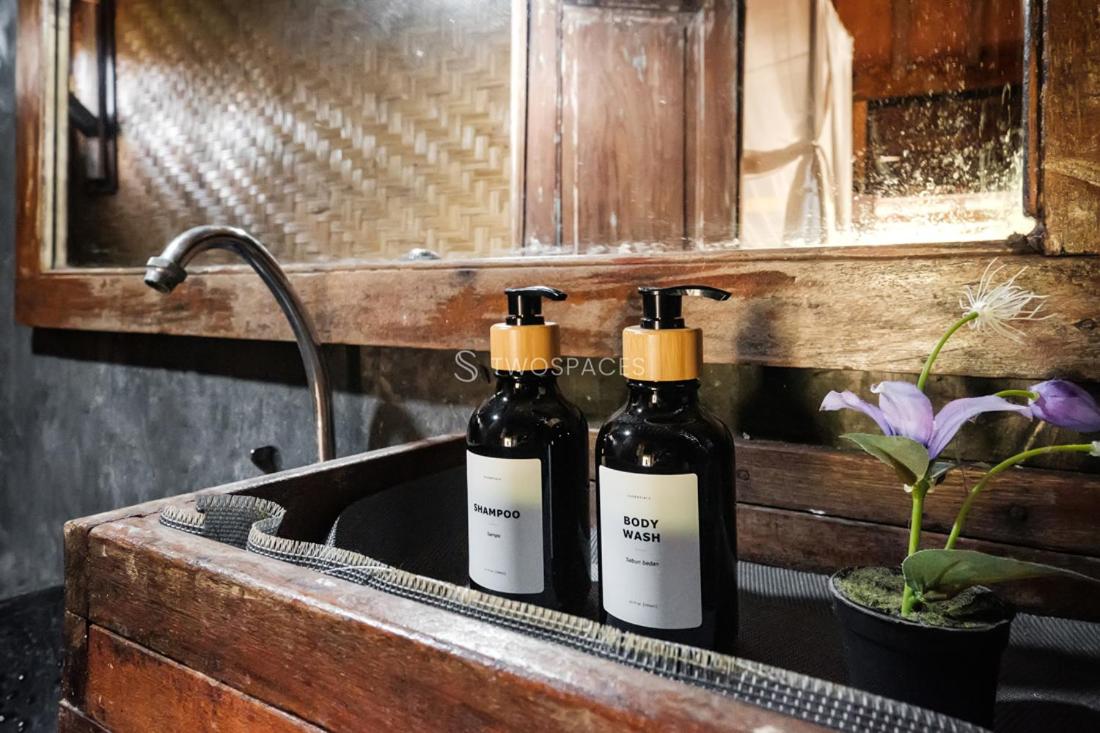 Kayu Beach Villa by TwoSpaces, Nusa Dua Beach - 3