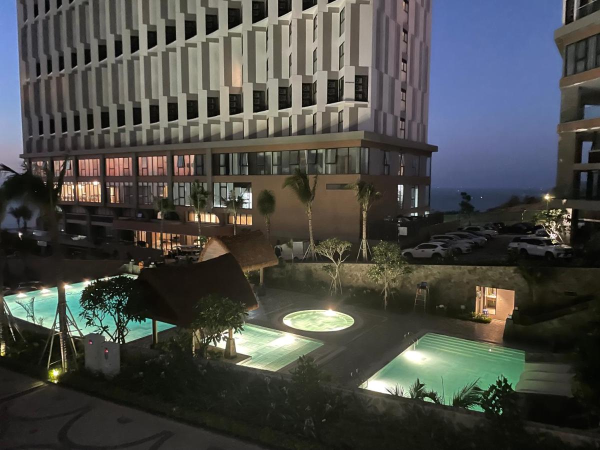 Top 3 khách sạn 5 sao bậc nhất ở Phan Thiết( nguồn: booking.com)