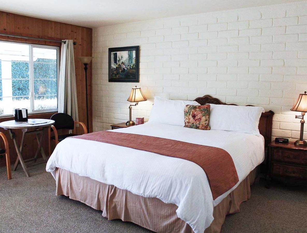 Back Bay Inn — photo 13