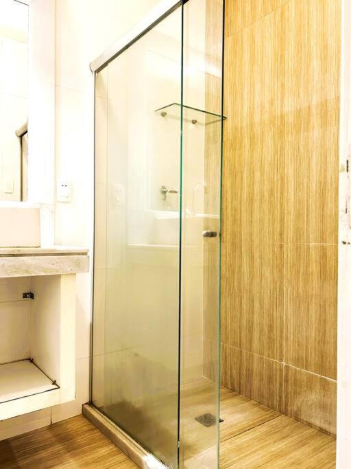 Preciosidade na Quadra da Praia - 2