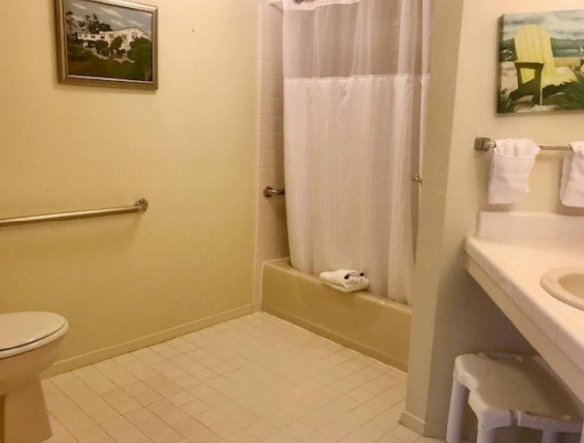 Back Bay Inn — photo 22