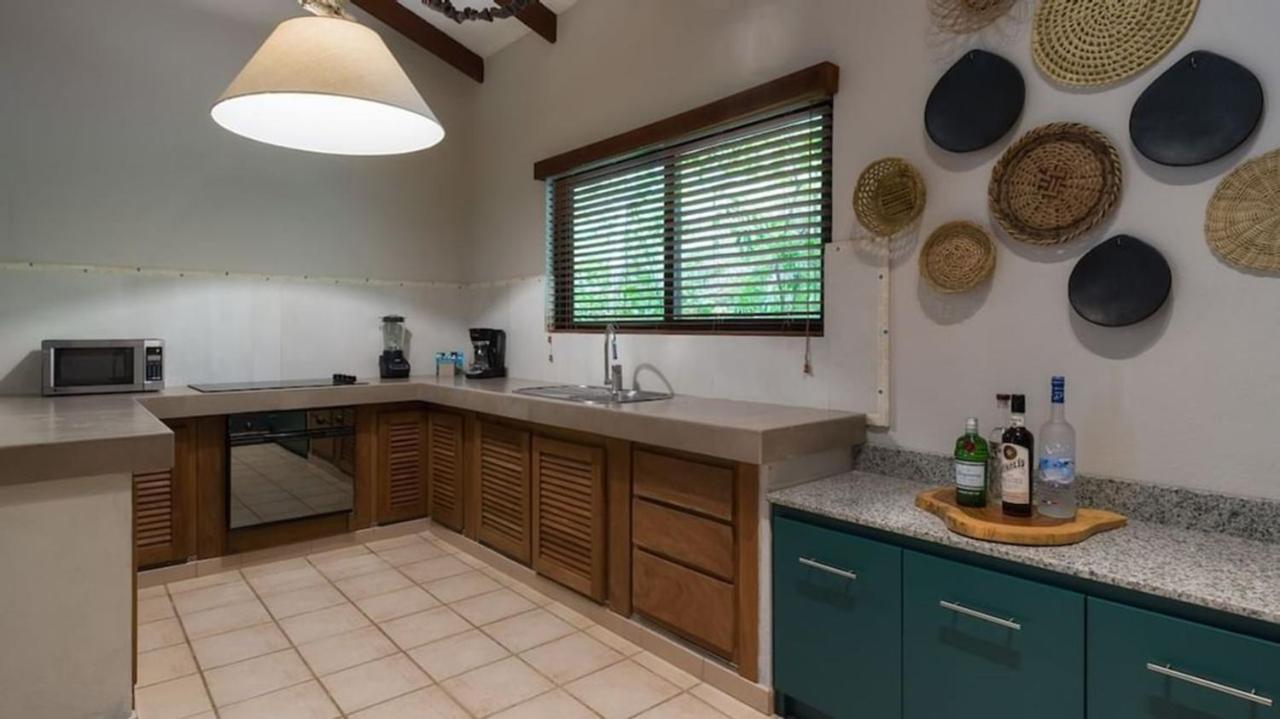 Cala Luna Boutique Hotel & Villas photo