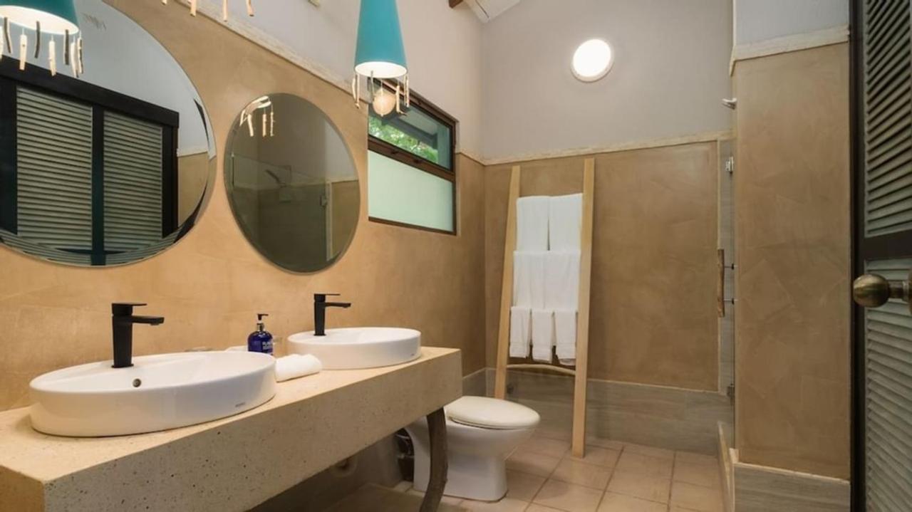 Cala Luna Boutique Hotel & Villas photo