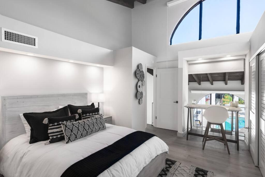 Villa at St James Unit A Luxury Pool Villa, Pet Friendly - 2