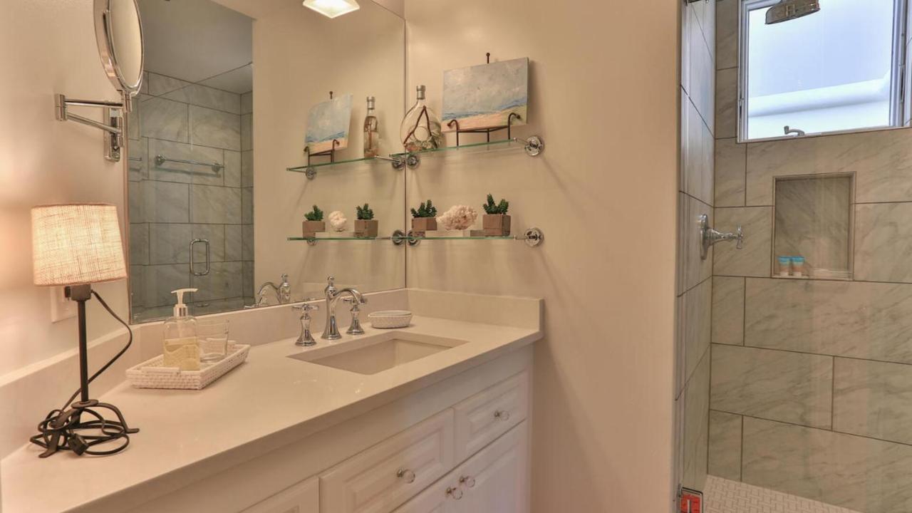 Grandview Condominums — photo 11