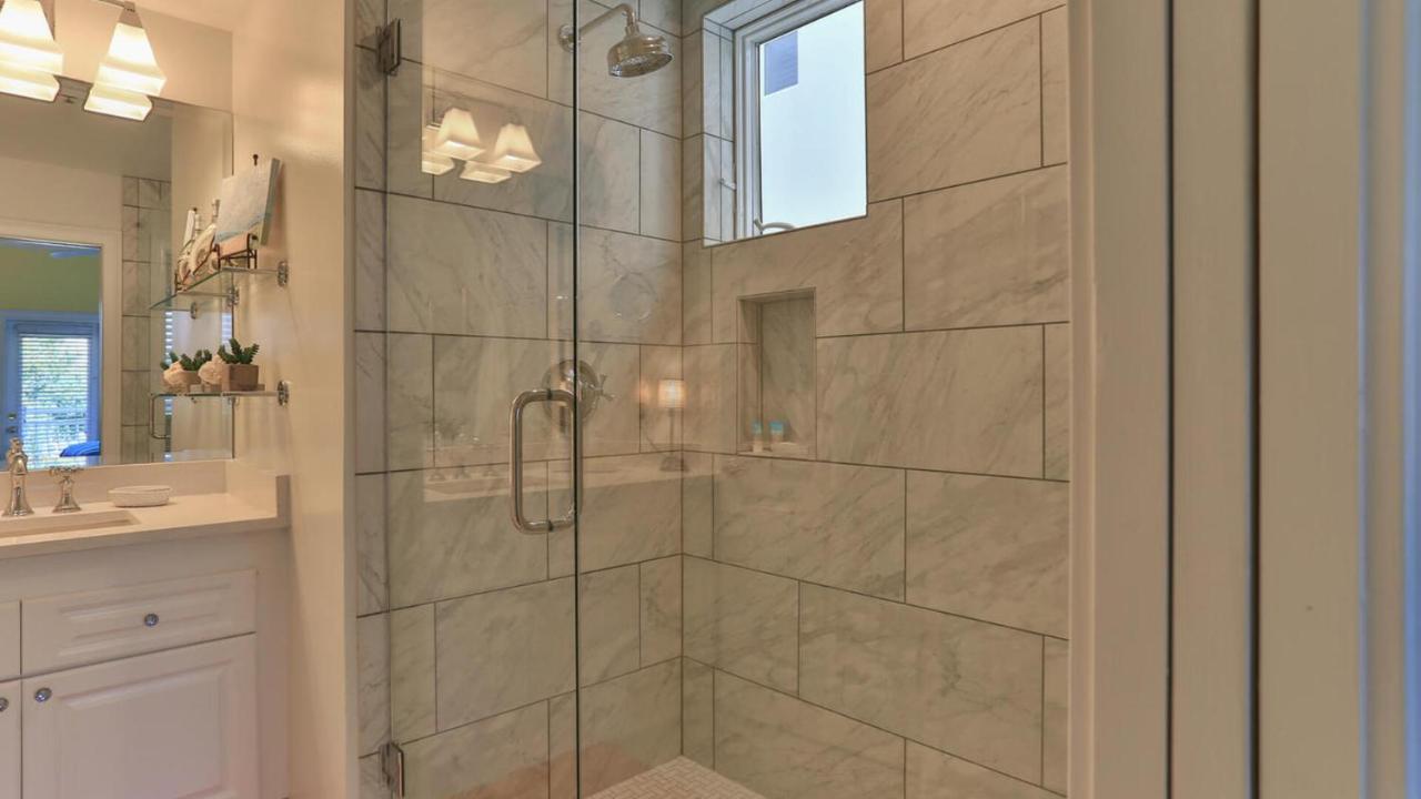 Grandview Condominums — photo 12