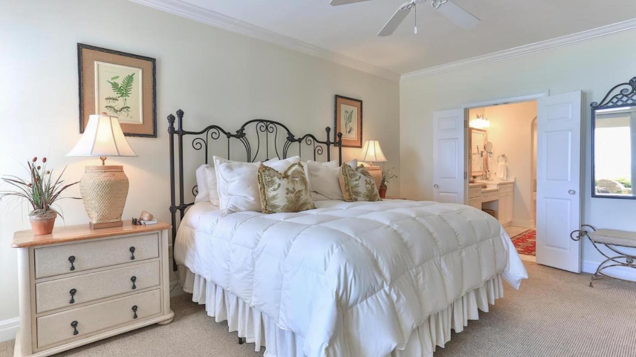 Grandview Condominums — photo 24