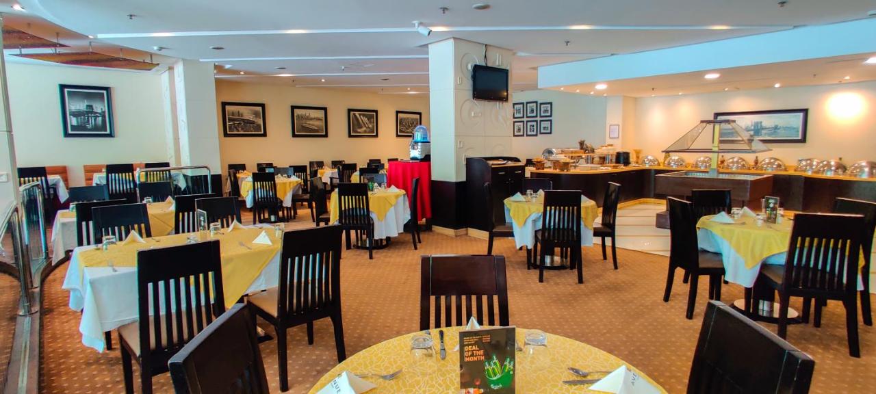 Avenue Hotel Dubai photo