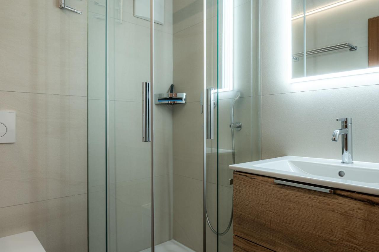 Baccara Studio with Matterhorn view by Inspiring Places Zermatt - 3