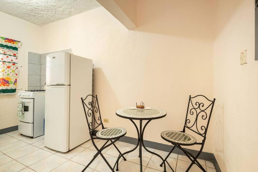 Shaw Park Gem Apt 12E - 5