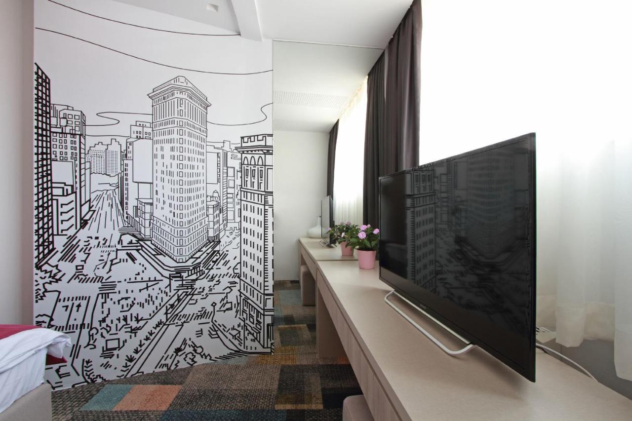 Hotel Cosmopolit photo