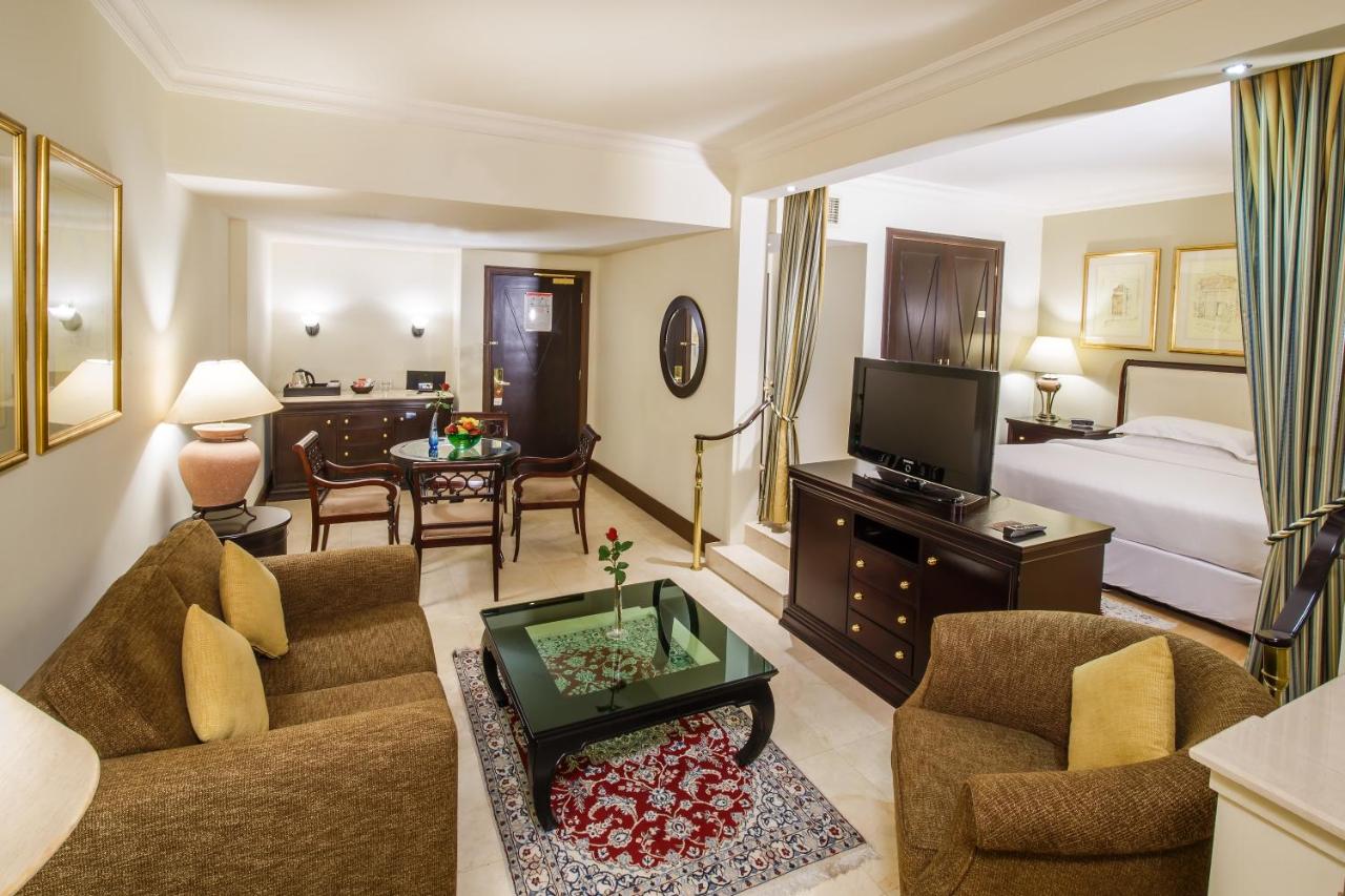 Grand Excelsior Hotel Deira photo