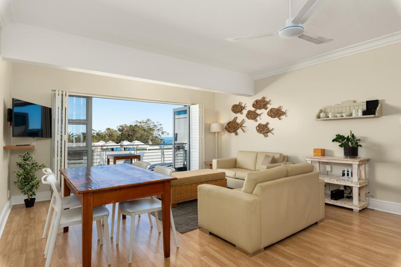 Caprice Court Apartments - 5