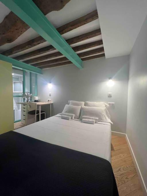 Paris Le Marais Duplex - Steps from Pompidou Aldaro - 2