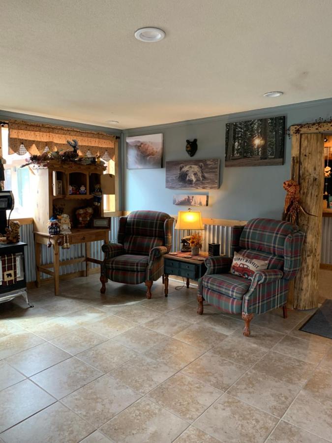 Down Home Lodge & Family RV Resort — photo 16