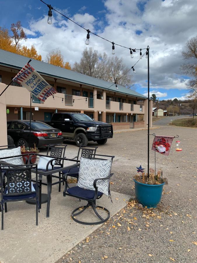 Down Home Lodge & Family RV Resort — photo 24