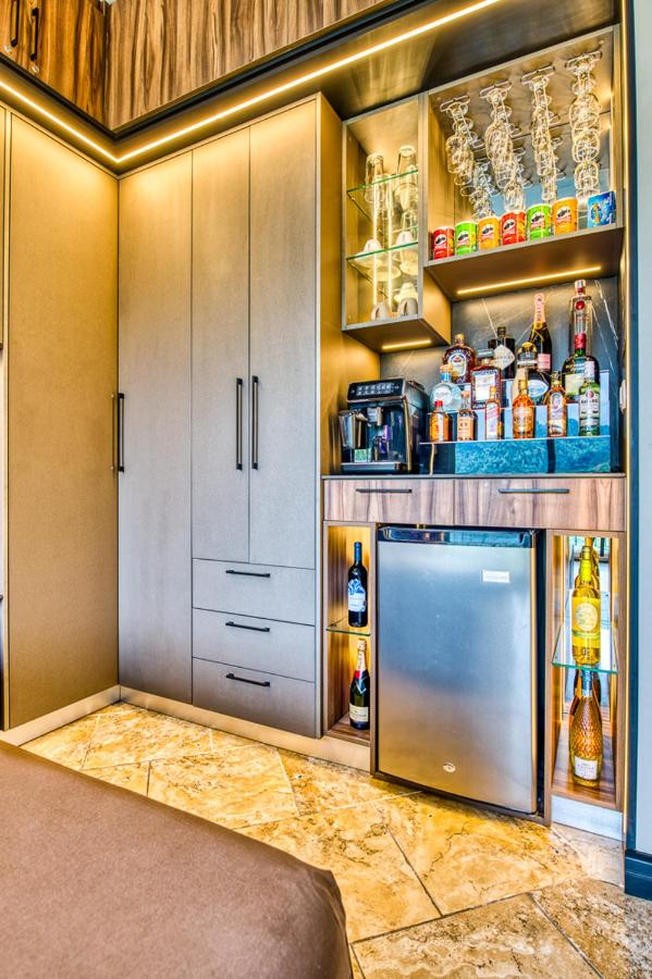 SecretJaco - Luxury Beach Front Penthouse with Pool & Jacuzzi photo