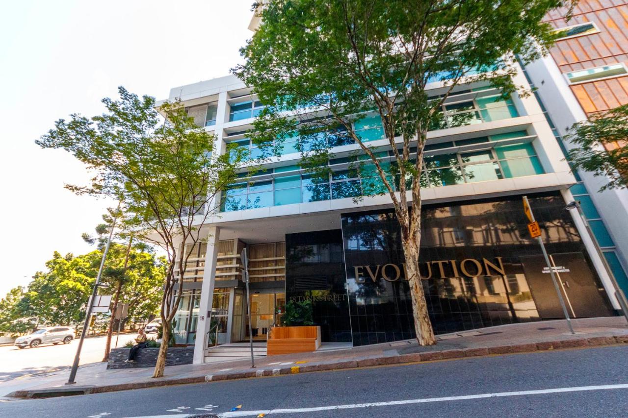 Evolution Apartments photo