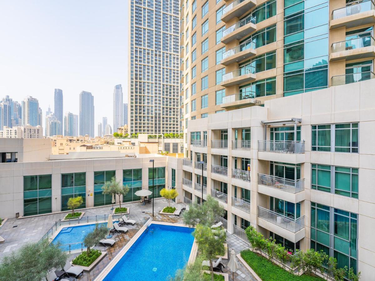 Incredible Studio In Burj View - 4