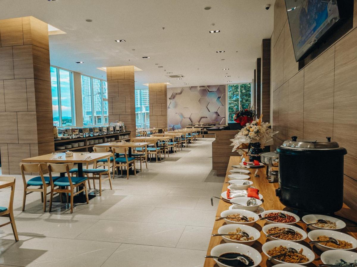Aston Nagoya City Hotel - 4