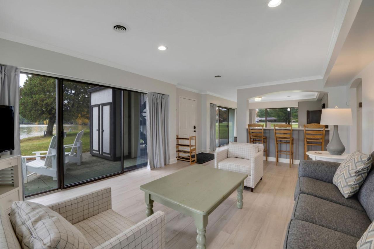 Deer Lake Villas - Boyne Mountain Resort — photo 13