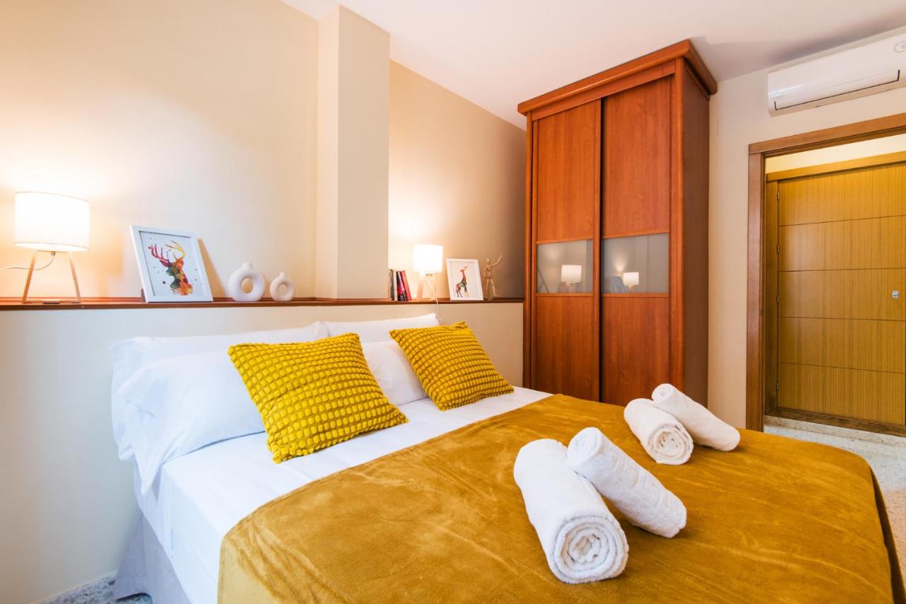 VICTORIA SQUARE- CENTER Apartment - 2