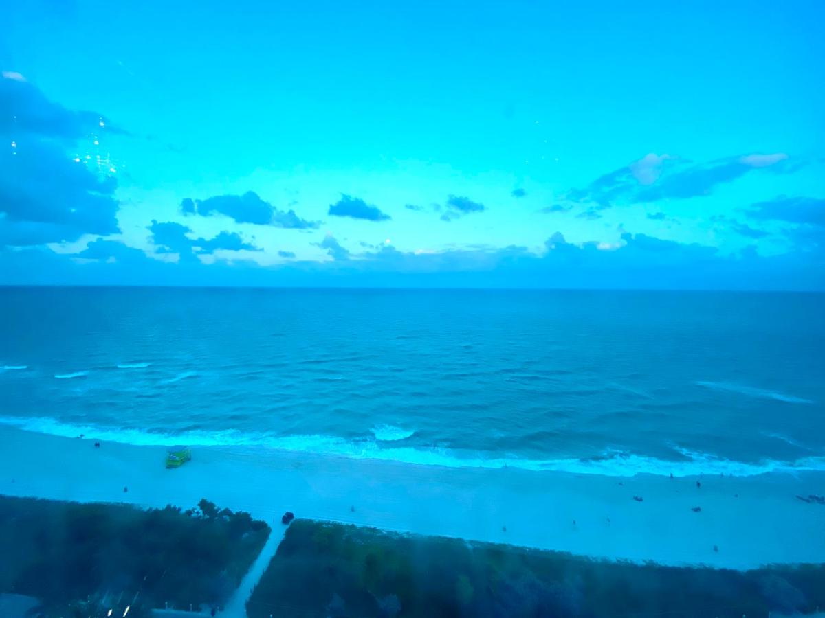 Large beautiful penthouse ocean front with beach access and free parking in Miami Beach - 5