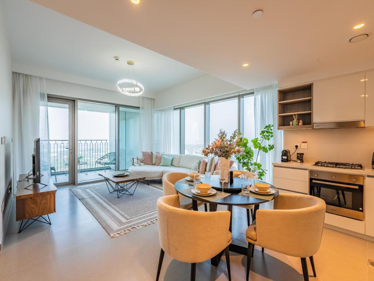 Spectacular 2BR in Downtown Views II - 5