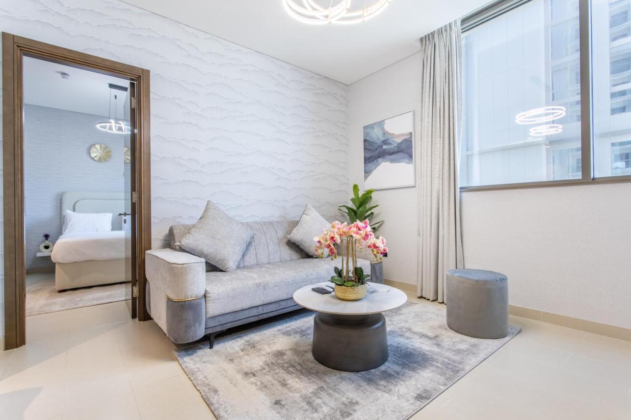 STAY BY LATINEM Luxury 2BR Holiday Home CV A814 near Burj Khalifa - 2