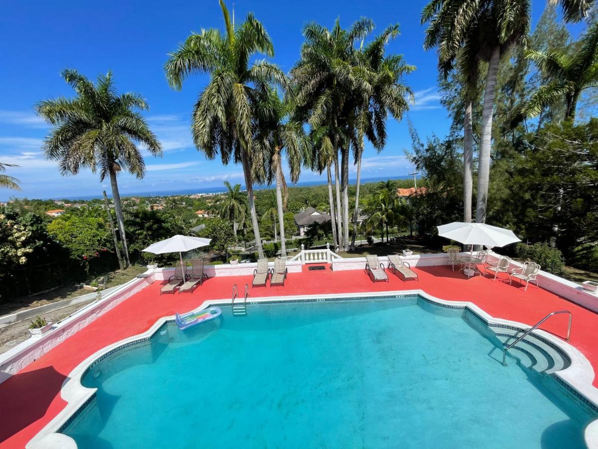 Peaceful Palms Montego Bay - 2