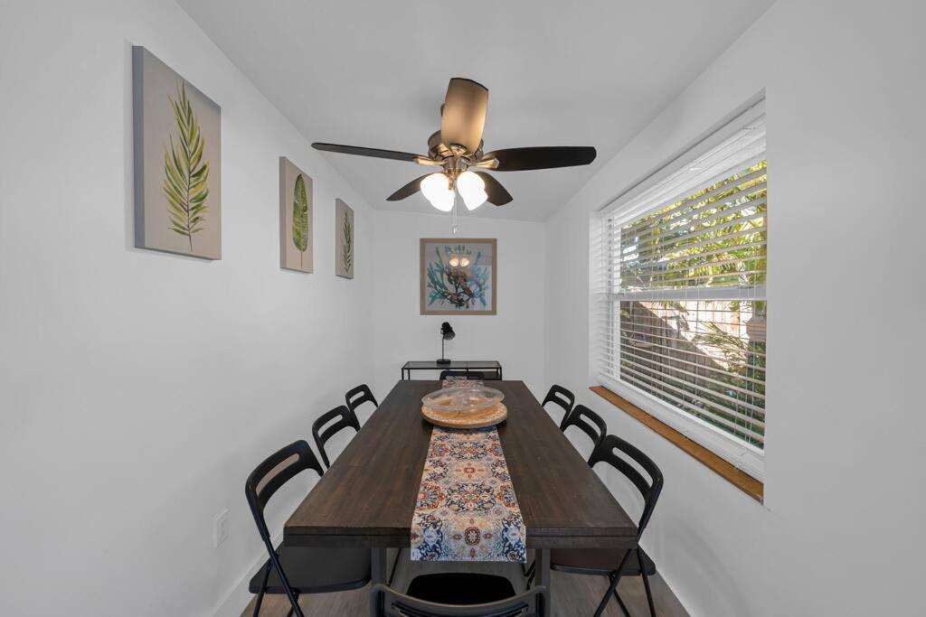 Biscayne Shore #2 - 3 2 - Charming and Tropical - 3