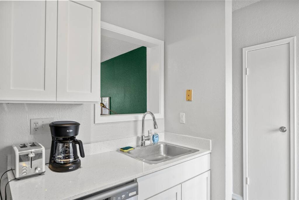 Cozy BoHo 2bd Apartment - Cedar Park/North Austin - 2