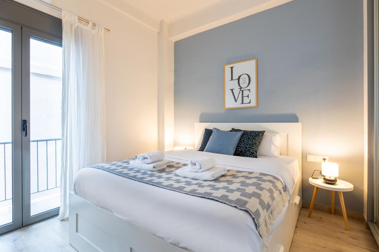 The Beatles 2-Bedroom Apartment in Athens - 2