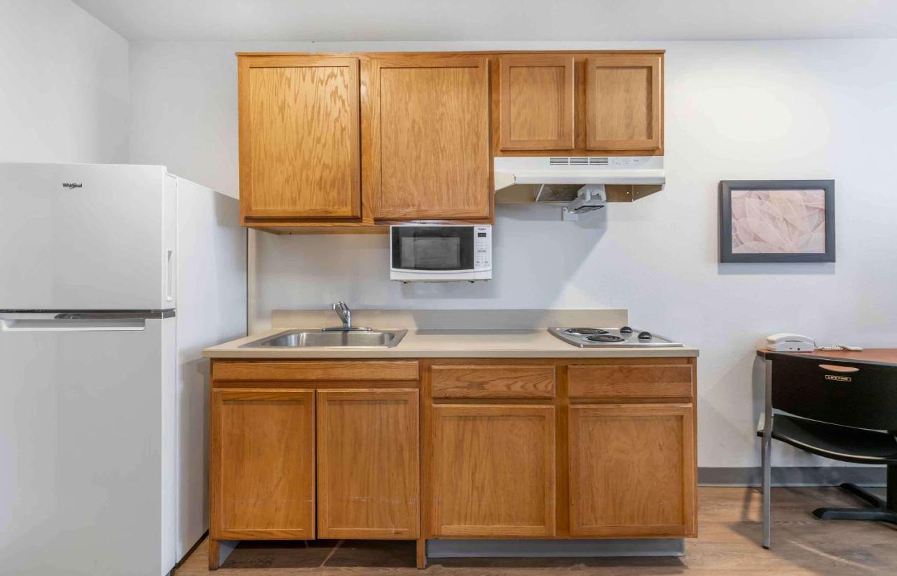 WoodSpring Suites Austin Northwest - 2