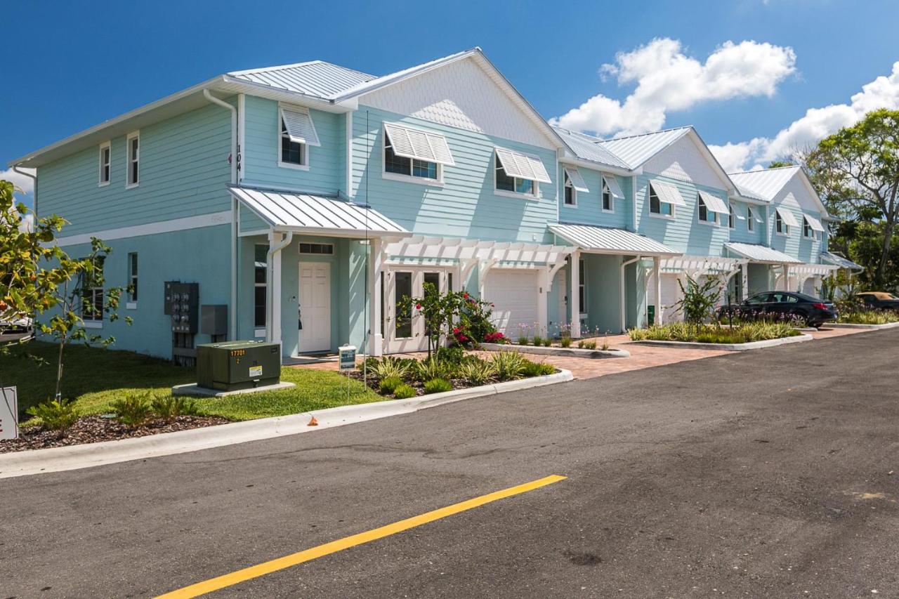 Dolphins Vacation Rental — photo 4