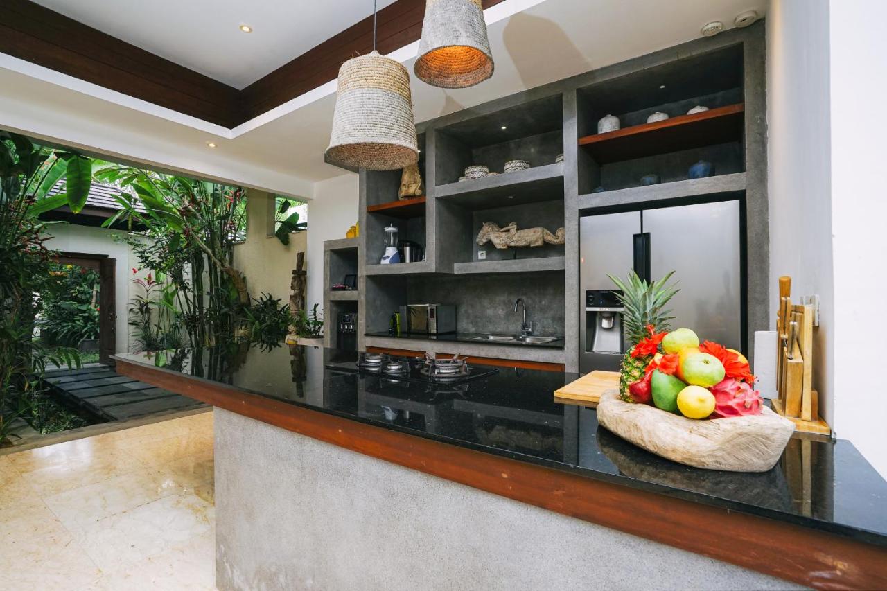 Frangipani Villa Jingga at Berawa - 5