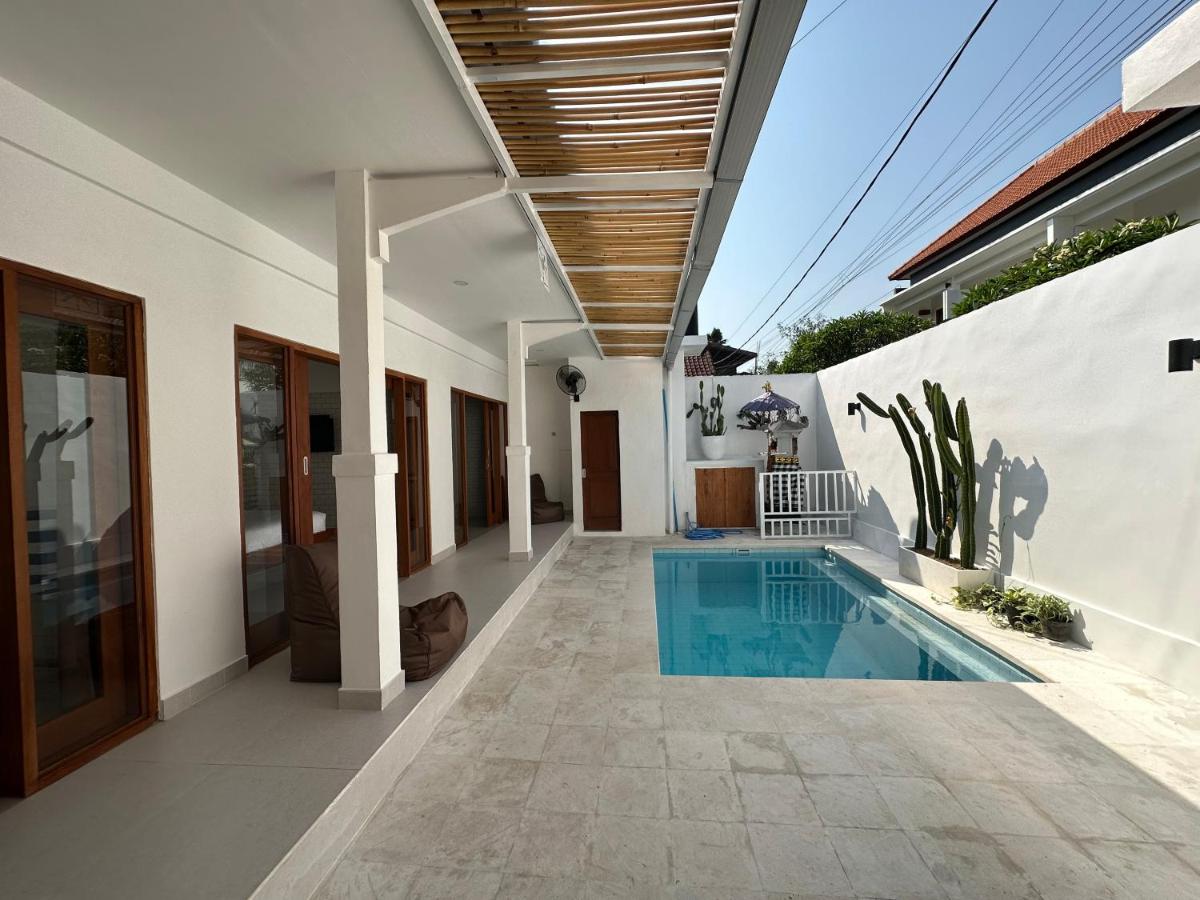 Villa Harmony Berawa - 2