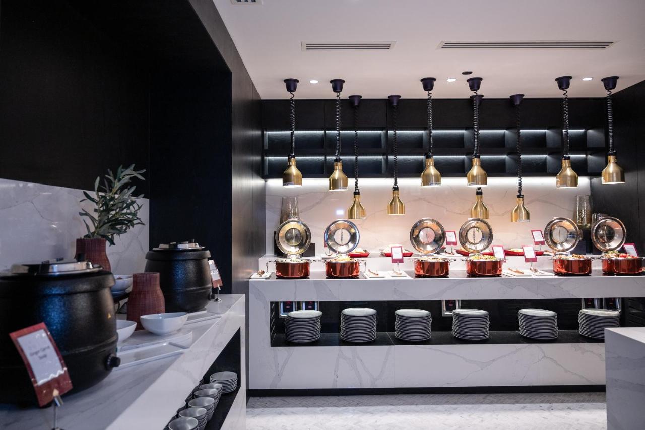 Rose Rayhaan by Rotana - Dubai photo