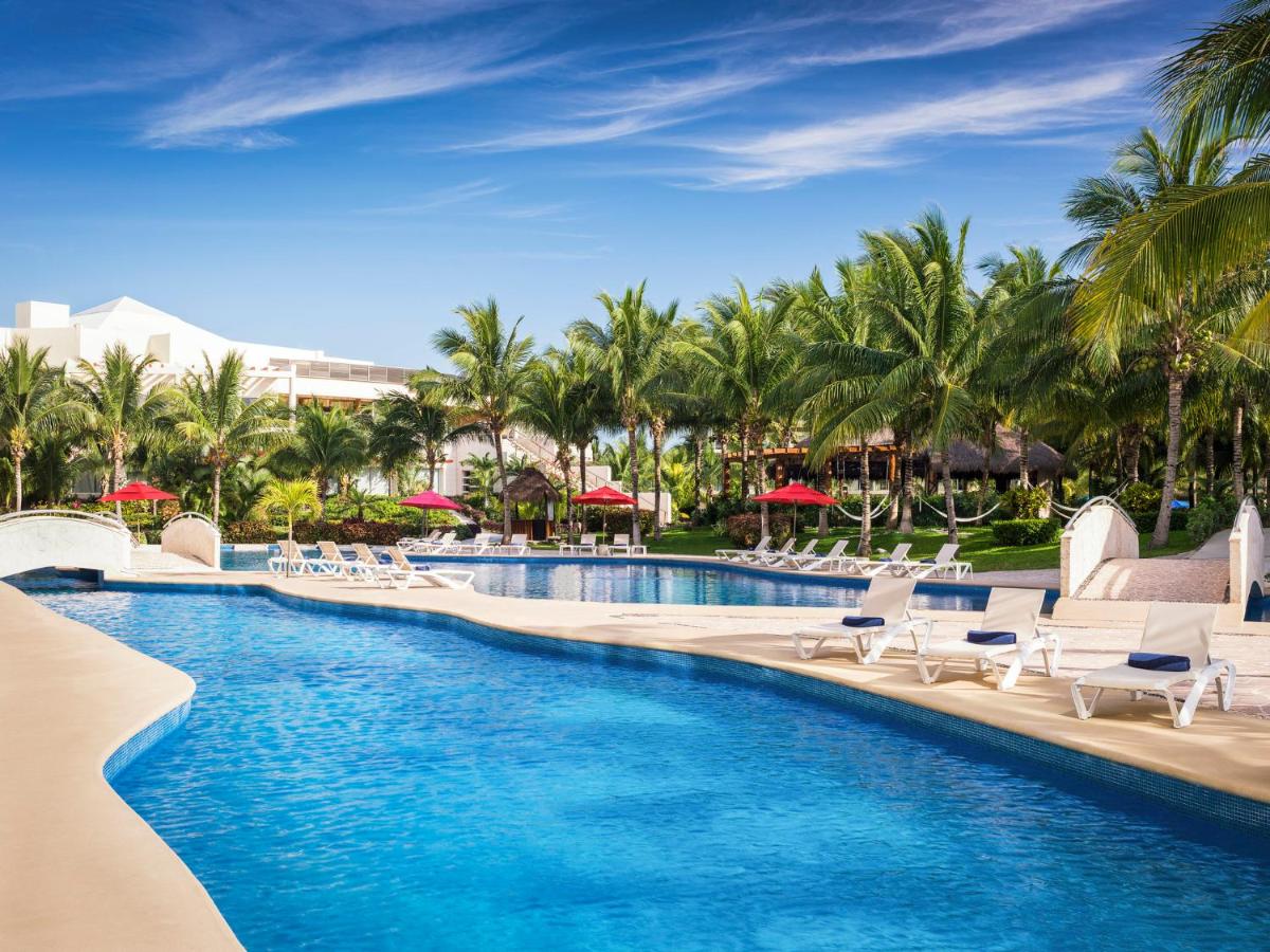 Azul Beach Resort Riviera Cancun, Gourmet All Inclusive by Karisma photo