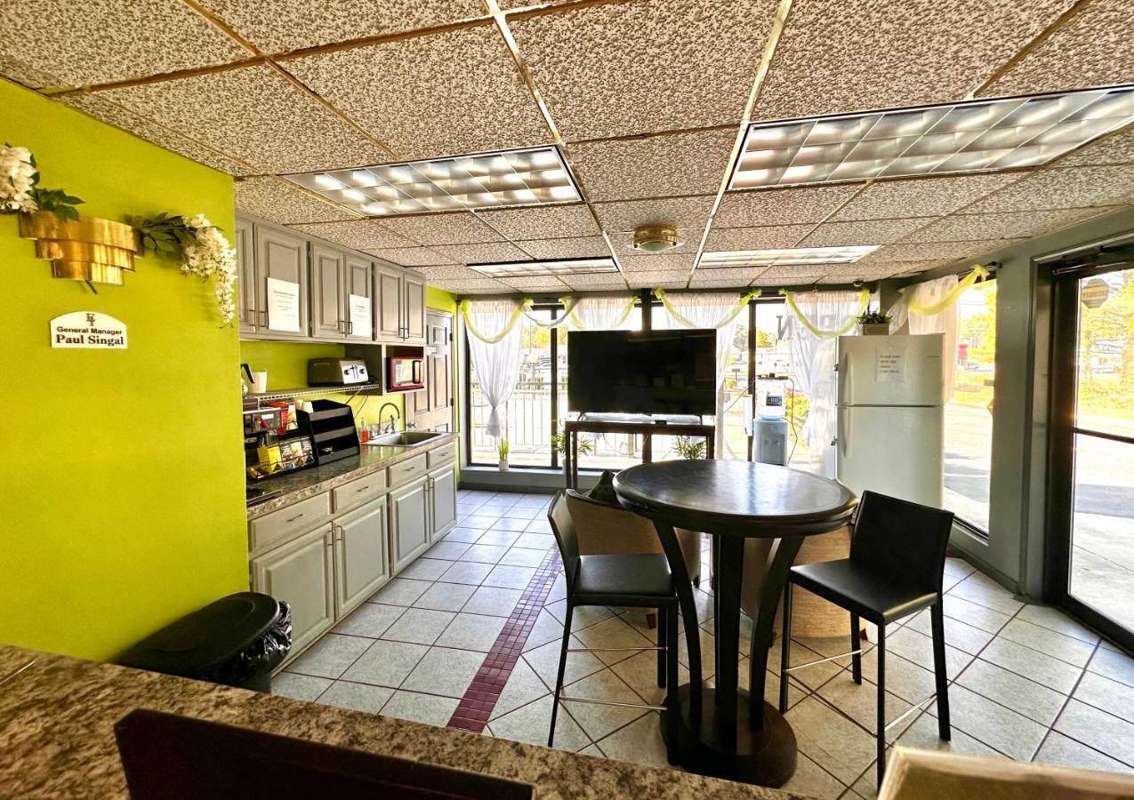 Executive inn — photo 11