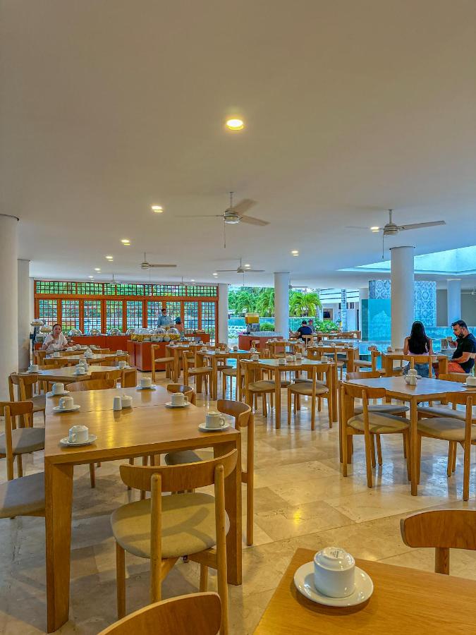 Tamaca Beach Resort photo