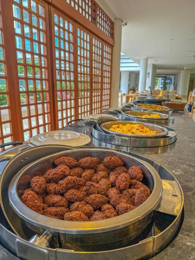 Tamaca Beach Resort photo