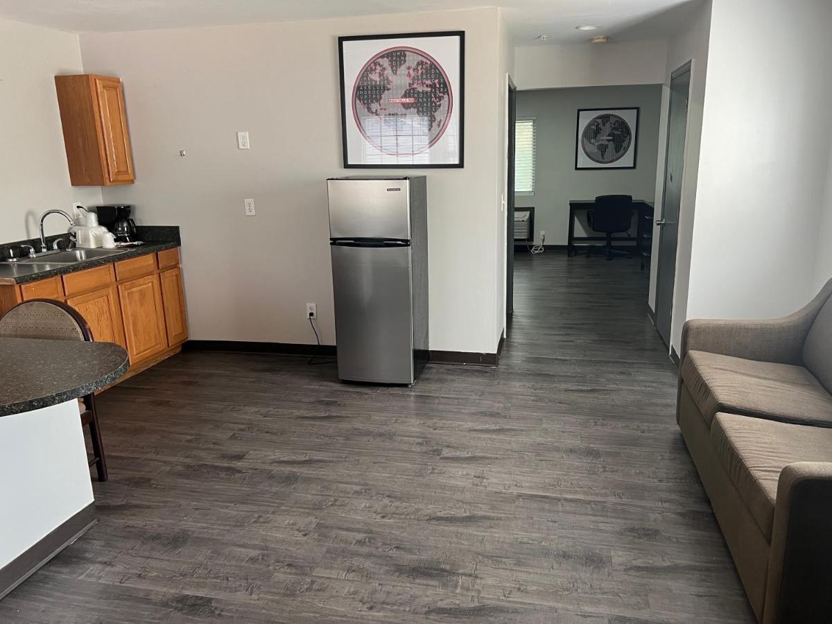 High Falls Inn and Suites — photo 15