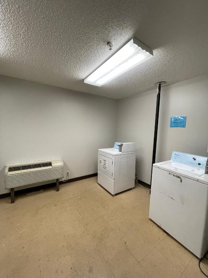 High Falls Inn and Suites — photo 17