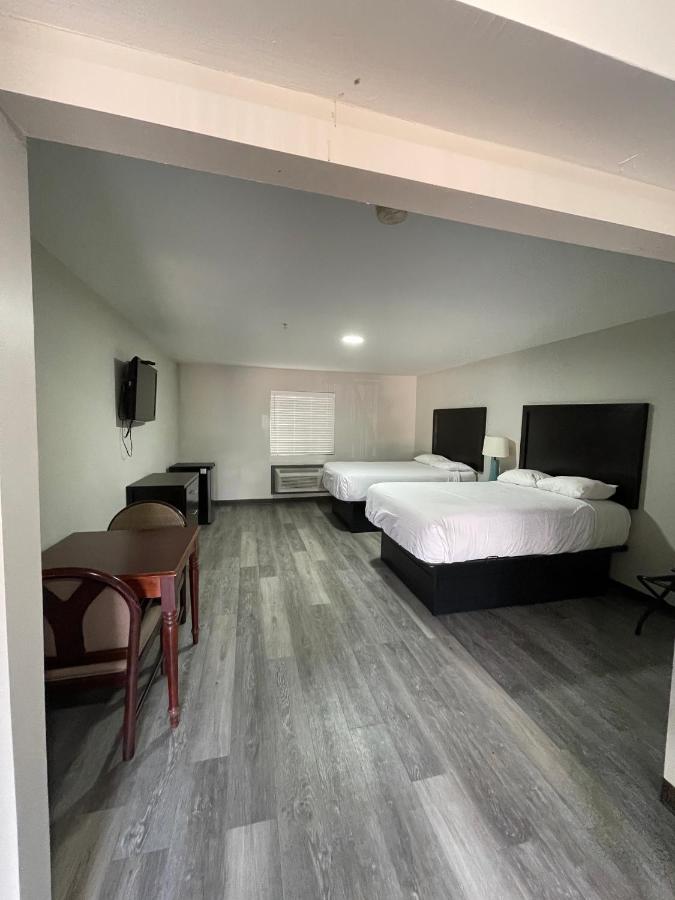 High Falls Inn and Suites — photo 2