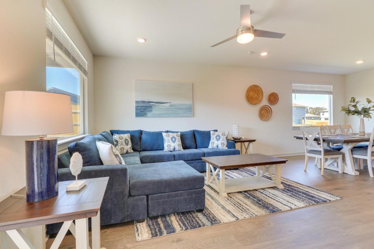 10 Mi to Dtwn Bright Austin Gem with Pool Access - 4
