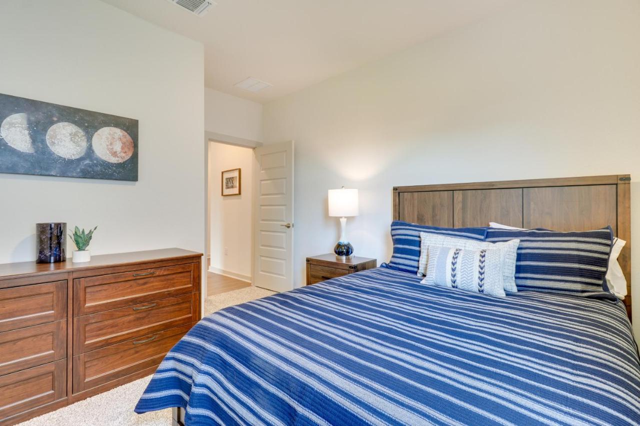 10 Mi to Dtwn Bright Austin Gem with Pool Access - 2